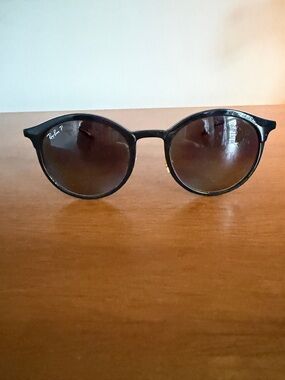 Ray-Ban Round Polarized Sunglasses - Black Frame Brown Lenses